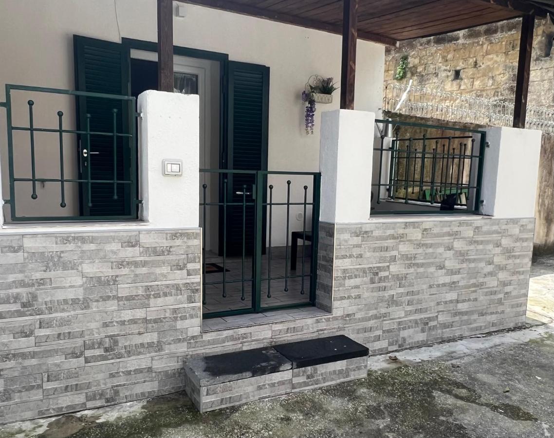 B&B Casa Vacanze Nonna Clara Nápoly Kültér fotó